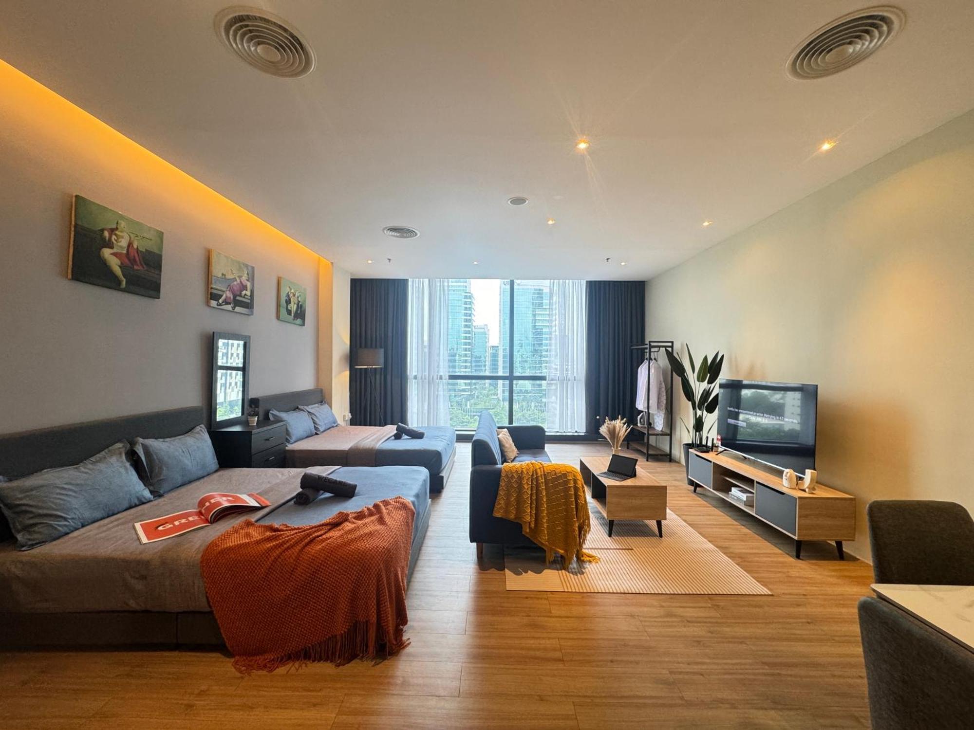 The Tinto Netflix Screen & Sleep - Bangsar South Mid Valley Kuala Lumpur Exterior photo